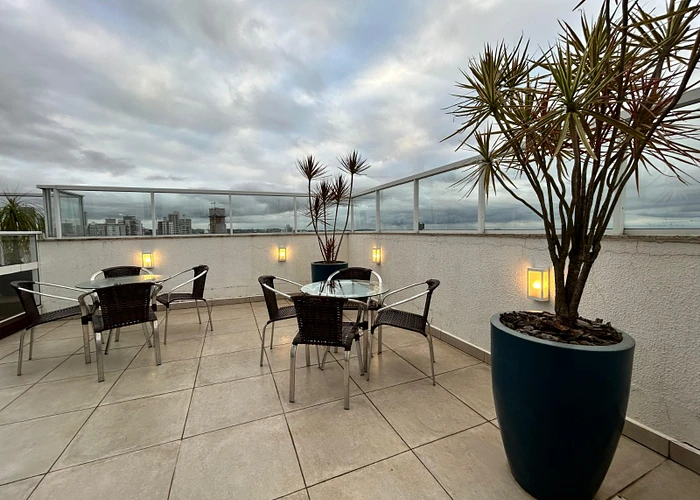 Apartamento 2 Quartos com Suíte em Jardim Itália - 80m² - foto 3