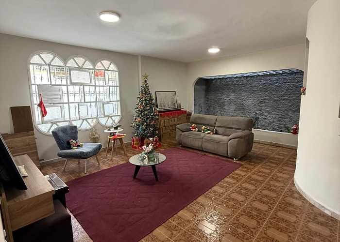Casa para vender com 3 quartos, 1 suíte, 2 banheiros e 2 vagas, 187 m² - foto 3