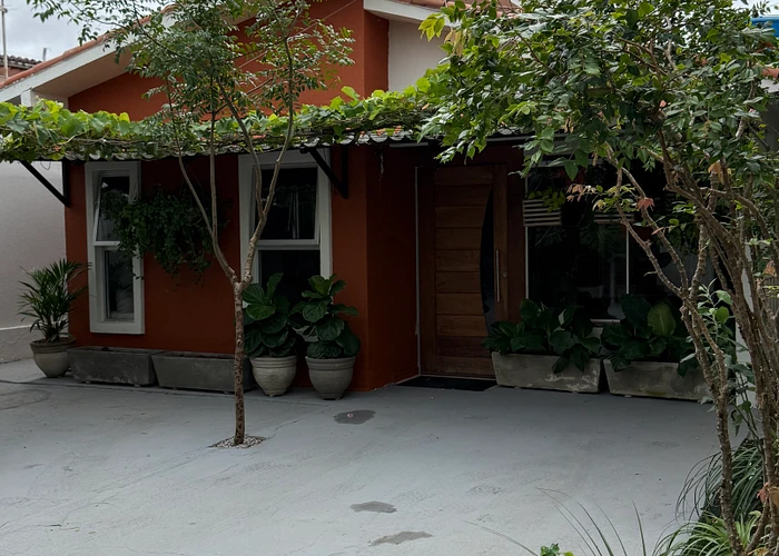 Casa para vender com 3 quartos, 1 suíte, 2 banheiros e 3 vagas, 87 m² - foto 3