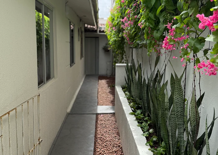 Casa para vender com 3 quartos, 1 suíte, 2 banheiros e 3 vagas, 87 m² - foto 4