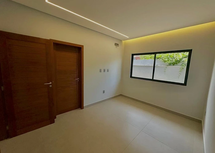 Casa para vender com 4 quartos, 4 suítes, 5 banheiros e 2 vagas, 235 m² - foto 2