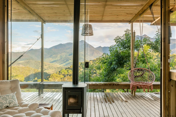 Casa para alugar com 2 quartos, 1 suíte, 2 banheiros e 2 vagas, 110 m² - foto 2