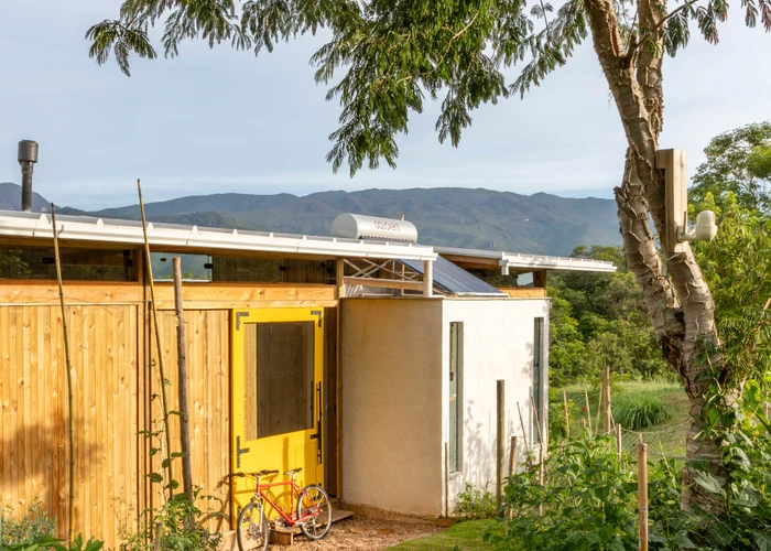 Casa para alugar com 2 quartos, 1 suíte, 2 banheiros e 2 vagas, 110 m² - foto 3