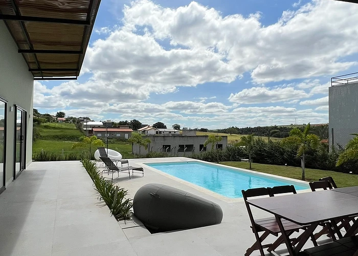 Casa 3 Quartos com Suíte e Piscina em Floresta - 1000m²