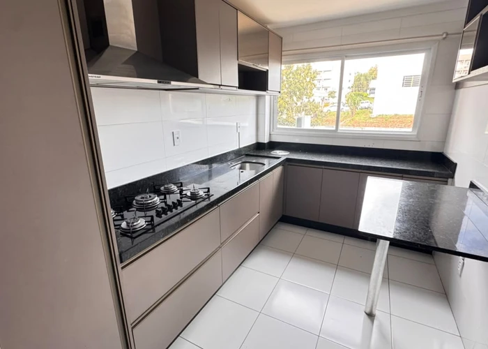 Apartamento 3 Quartos com Suíte em Jardim Itália - 105,5m² - foto 2